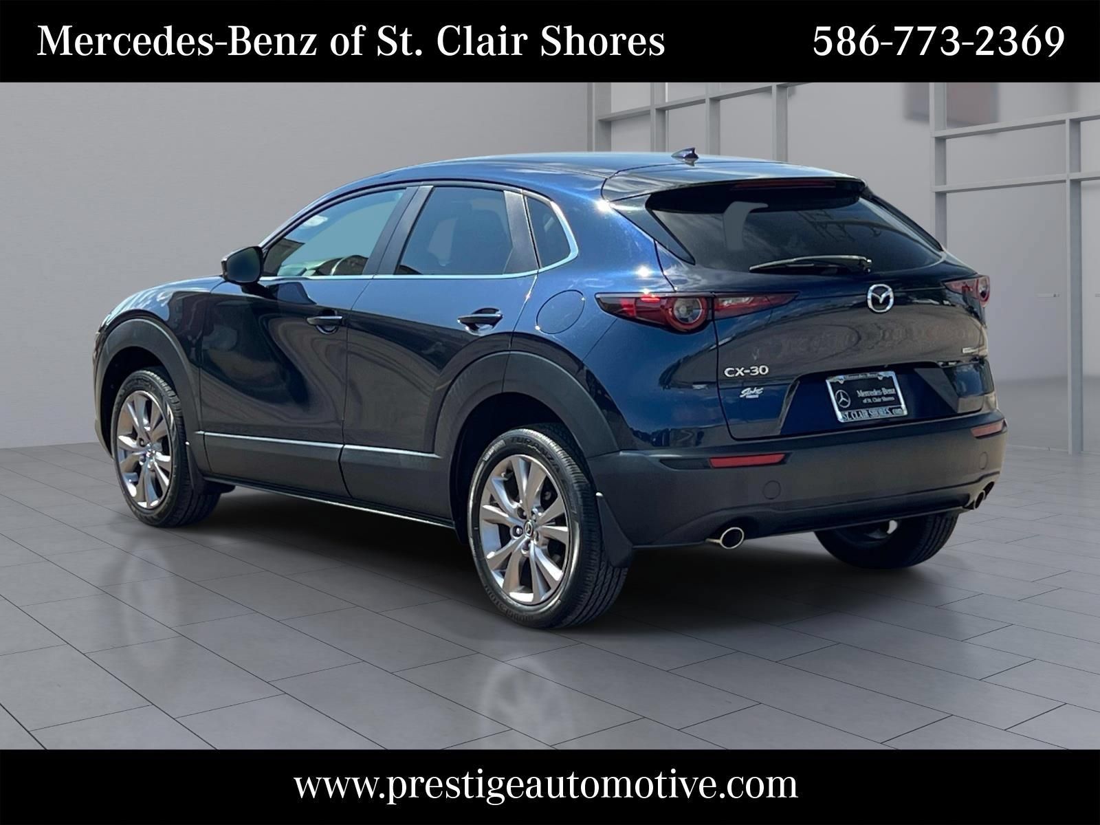 Used 2020 MAZDA CX-30 FWD w/ Preferred Package image 3