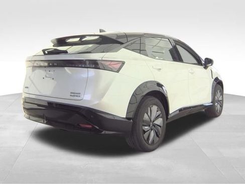Used 2024 Nissan Ariya AWD image 4