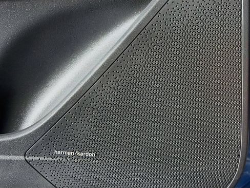 Used 2025 Kia Niro Wave w/ Wave Preserve Package FWD image 38