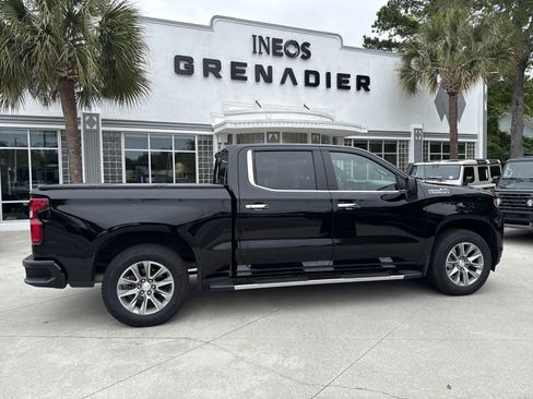 Used 2021 Chevrolet Silverado 1500 High Country w/ Safety Package II AWD/4WD image 10