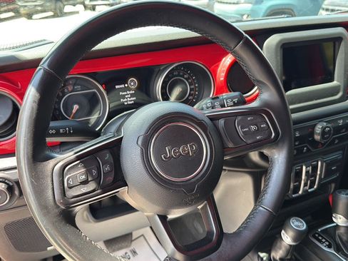 Used 2018 Jeep Wrangler Unlimited Sport S AWD/4WD image 12