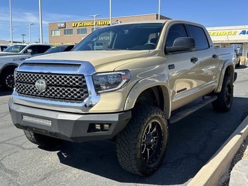 Used 2019 Toyota Tundra SR5 w/ SR5 Upgrade Package image 7