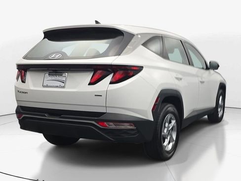 Used 2024 Hyundai Tucson SE AWD/4WD image 10