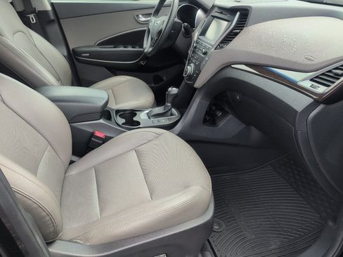 Used 2017 Hyundai Santa Fe Sport AWD/4WD image 20
