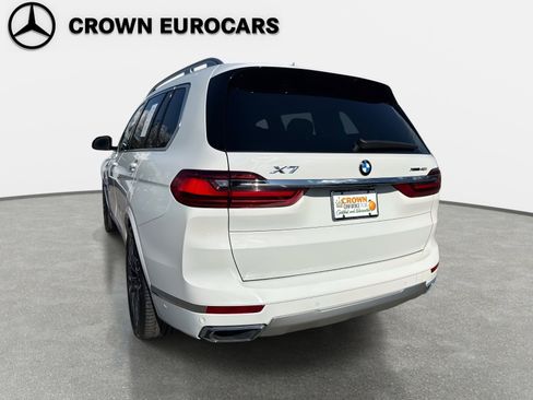 Used 2022 BMW X7 xDrive40i w/ Premium Package image 9
