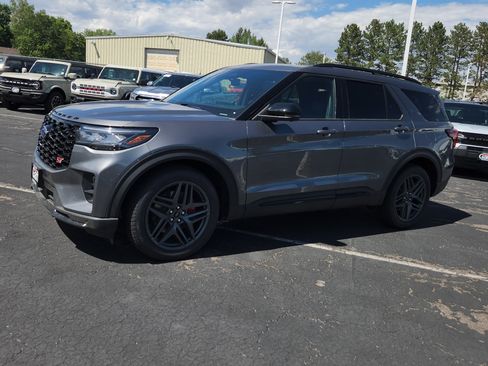 New 2026 Ford Explorer ST w/ Sun And Sound Package AWD/4WD image 3