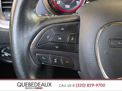 Used 2018 Dodge Charger SXT w/ Blacktop Package RWD image 14