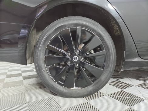 Used 2021 Nissan Altima 2.5 SV AWD/4WD image 10