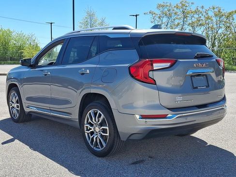 Used 2023 GMC Terrain Denali w/ Denali Premium Package AWD/4WD image 7