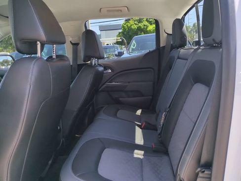 Used 2016 Chevrolet Colorado Z71 RWD image 14