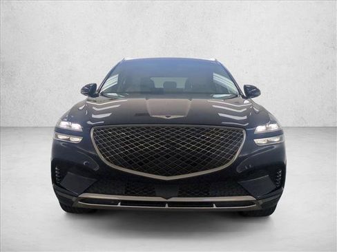 Used 2023 Genesis GV70 2.5T w/ Select Package AWD/4WD image 2