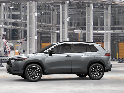 New 2026 Toyota Corolla Cross XLE image 3