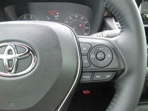 Used 2023 Toyota Corolla SE FWD image 25