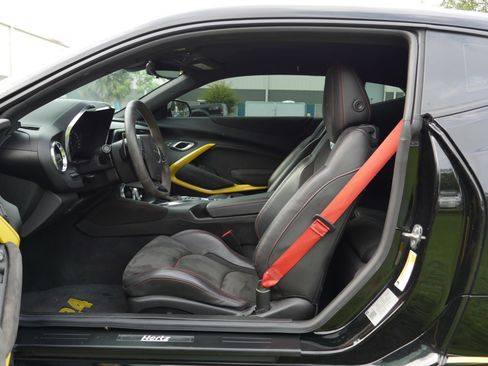 Used 2020 Chevrolet Camaro ZL1 RWD image 53