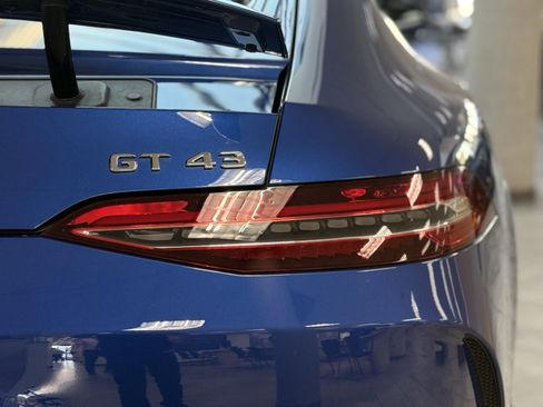Used 2024 Mercedes-Benz AMG GT 43 image 10