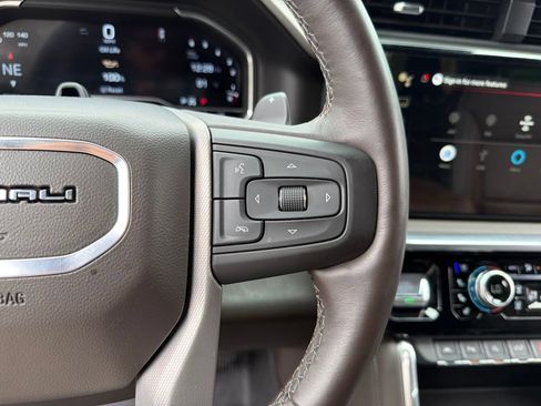 Used 2025 GMC Sierra 1500 Denali AWD/4WD image 17