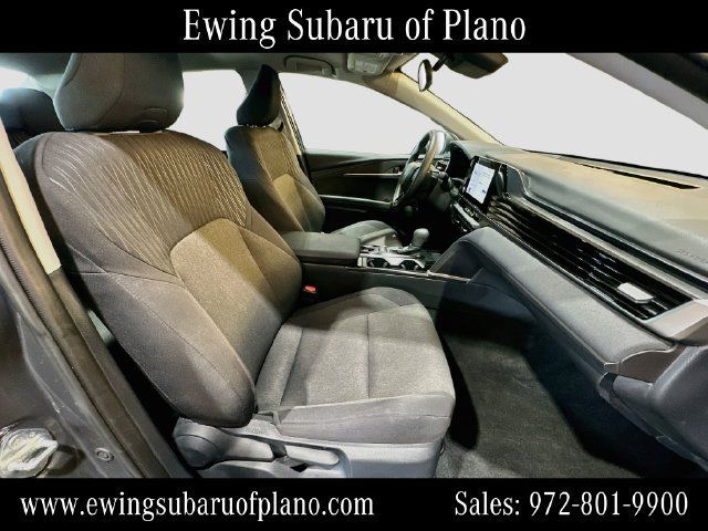 Used 2025 Toyota Camry LE FWD image 27