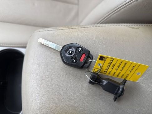 Used 2011 Subaru Outback 2.5i Limited w/ PWR Moonroof Pkg image 20