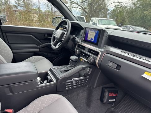 New 2026 Toyota Tacoma SR5 image 34