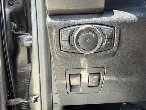 Used 2020 Ford F150 XLT w/ Equipment Group 302A Luxury image 28