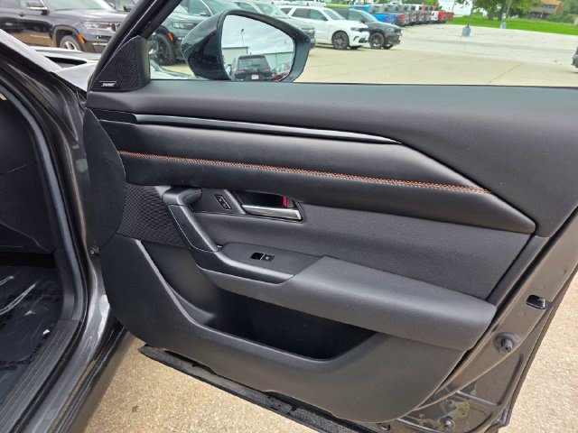 Used 2025 MAZDA CX-50 AWD 2.5 S w/ Premium Plus Pkg image 16