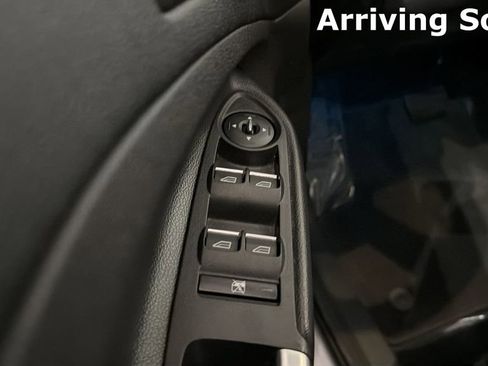 Used 2016 Ford Escape Titanium w/ Equipment Group 301A image 19