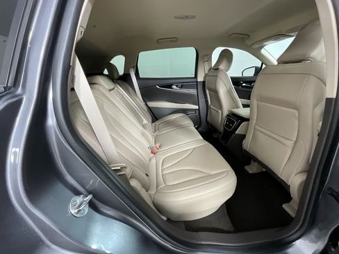 Certified 2021 Lincoln Nautilus FWD w/ Equipment Group 101A image 24