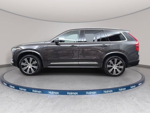 Used 2024 Volvo XC90 T8 Plus AWD/4WD image 9