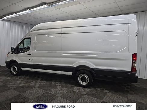 Used 2025 Ford Transit 250 148 High Roof Extended w/ Load Area Protection Package RWD image 5
