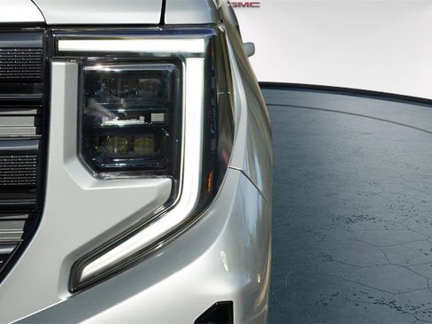 New 2026 GMC Sierra 1500 Elevation w/ Elevation Premium Package image 2