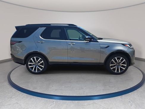 Certified 2024 Land Rover Discovery Dynamic SE AWD/4WD image 5