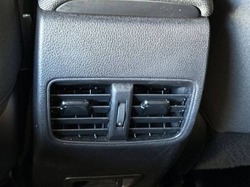 Certified 2025 Toyota Corolla Cross LE image 16