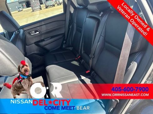 Used 2026 Nissan Rogue SL AWD/4WD image 10