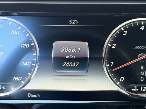 Used 2017 Mercedes-Benz S 550 Cabriolet image 33