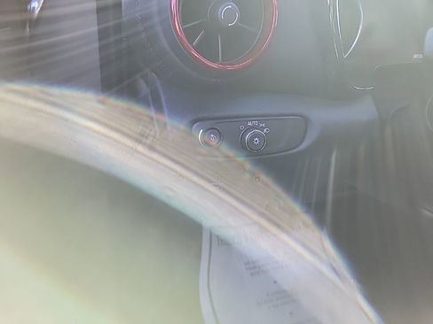 Used 2025 Chevrolet Blazer RS w/ Enhanced Convenience Package image 7