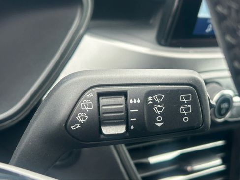 Used 2024 Ford Escape Active AWD/4WD image 22