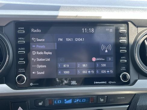 Used 2022 Toyota Tacoma Limited AWD/4WD image 31