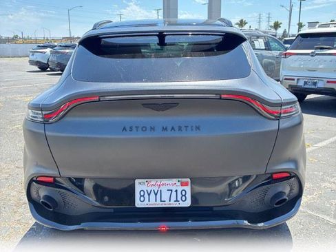 Used 2021 Aston Martin DBX AWD/4WD image 8