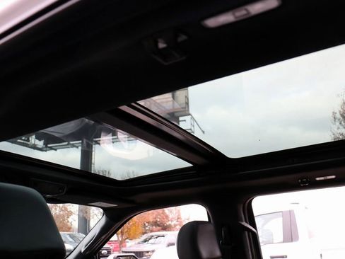 Used 2018 Ford F150 Raptor w/ Equipment Group 802A Luxury image 25