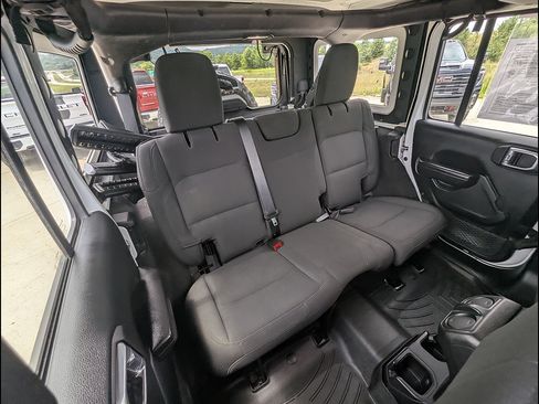Used 2021 Jeep Wrangler Unlimited Sport AWD/4WD image 23