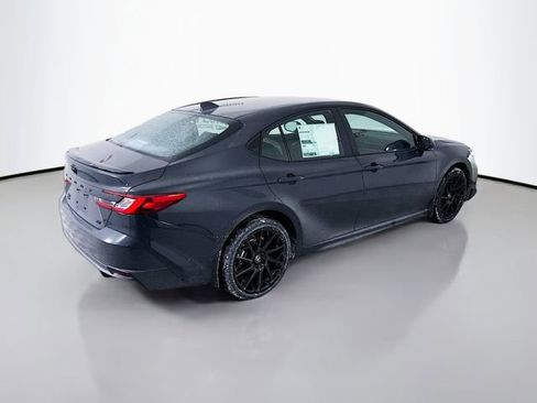 New 2026 Toyota Camry SE image 7
