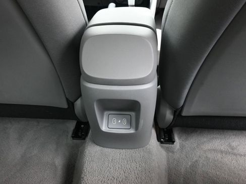 Certified 2025 Hyundai Elantra Sport image 14