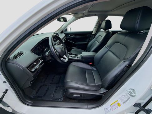 Used 2022 Honda Civic Touring image 19