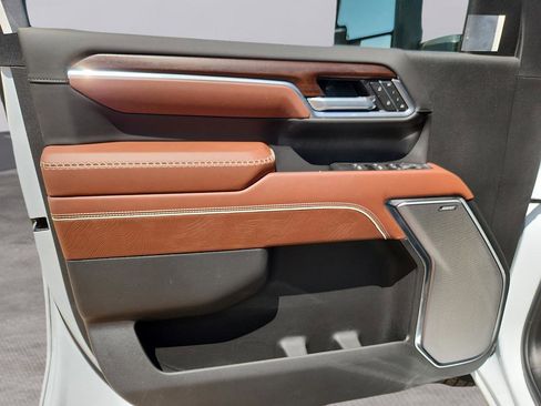 New 2026 GMC Sierra 3500 Denali Ultimate AWD/4WD image 14