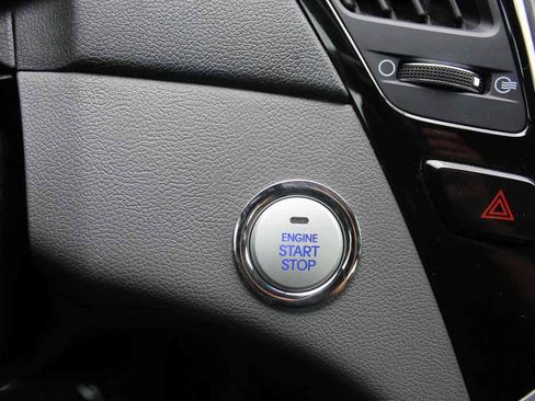Used 2011 Hyundai Sonata Limited w/ Navigation Pkg 5 FWD image 19