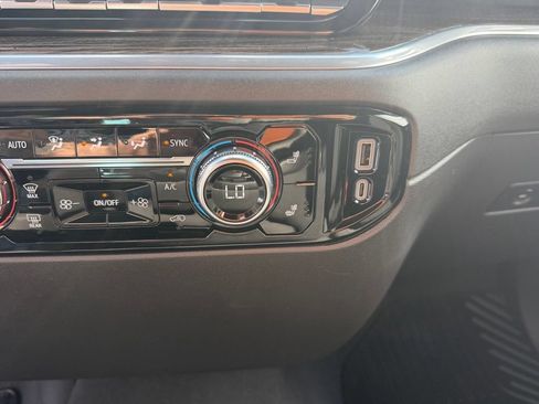 Used 2025 GMC Sierra 1500 Elevation AWD/4WD image 20