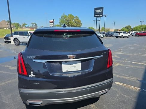 Used 2022 Cadillac XT5 Premium Luxury AWD/4WD image 4