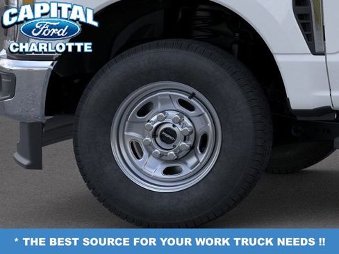 New 2026 Ford F250 XL w/ XL Chrome Package AWD/4WD image 19