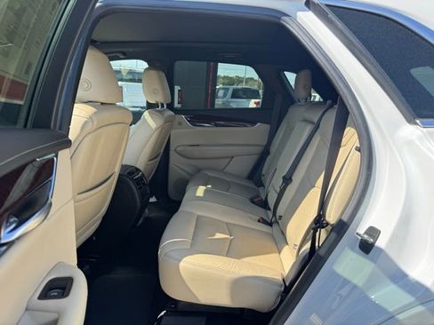 Used 2019 Cadillac XT5 Luxury image 13