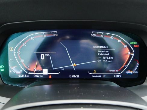 Used 2022 BMW X7 xDrive40i w/ Cold Weather Package image 26